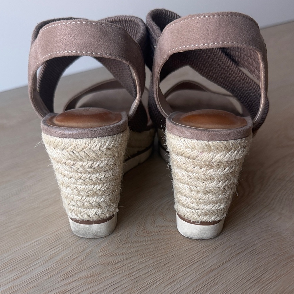 Women’s Kellie & Katie Taupe Espadrille Wedge Sandals - Picture 4 of 10
